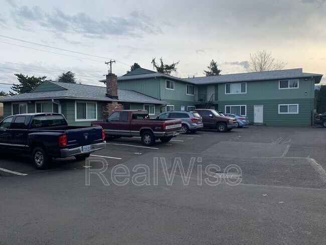 Building Photo - 2629 SE 145th Ave