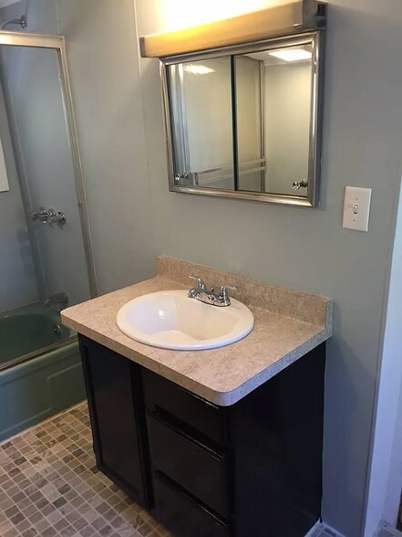 Building Photo - 4332 Buffalo Rd