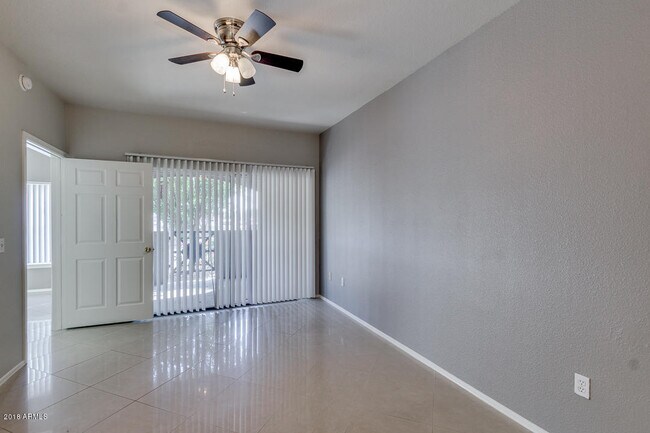Building Photo - 3236 E Chandler Blvd