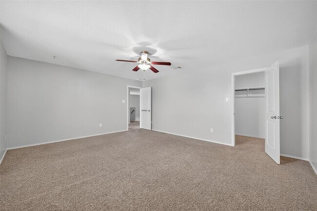 Building Photo - 154 Meadow Grove Dr