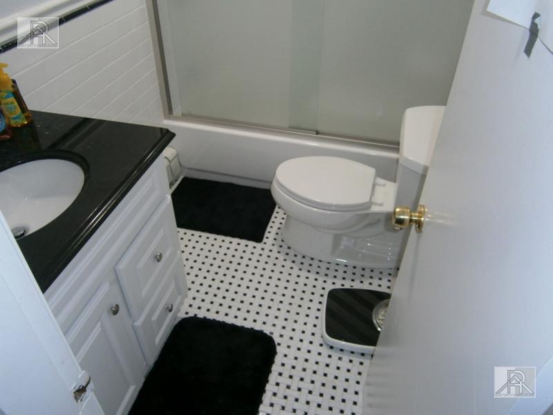 Building Photo - 19 South St