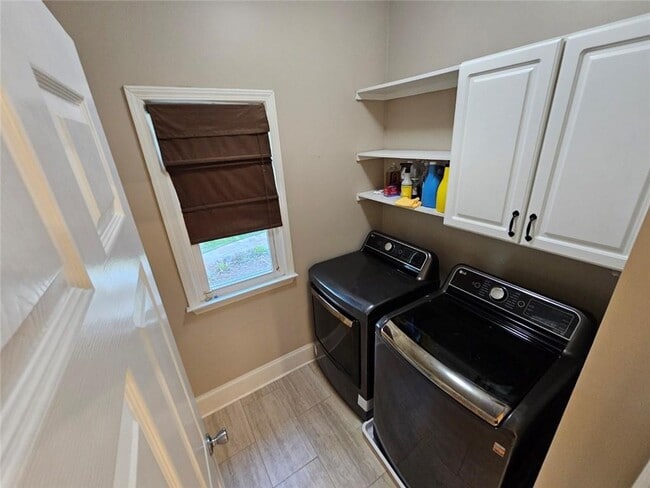 Building Photo - 11640 Vista Forest Dr