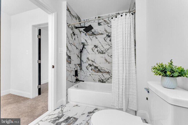 Building Photo - 3202 McElderry St