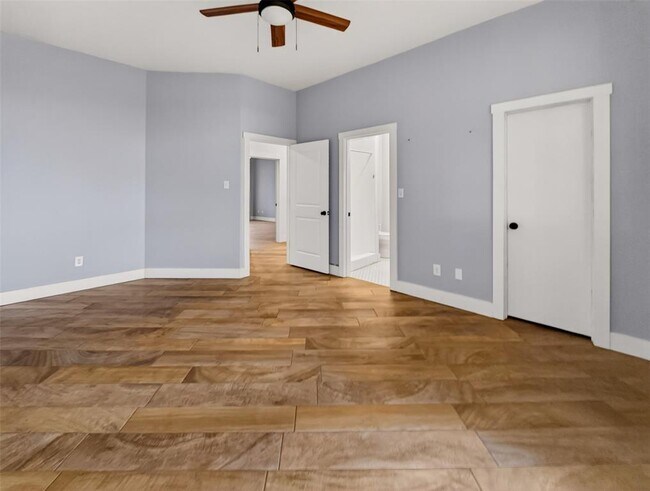 Building Photo - 6106 FM Rnch