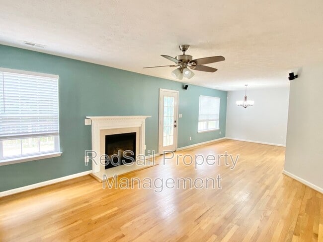 Building Photo - 5800 Montpelier Dr