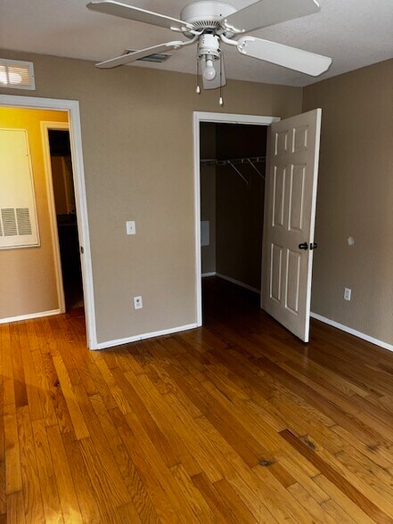 Building Photo - 4850 51st St W