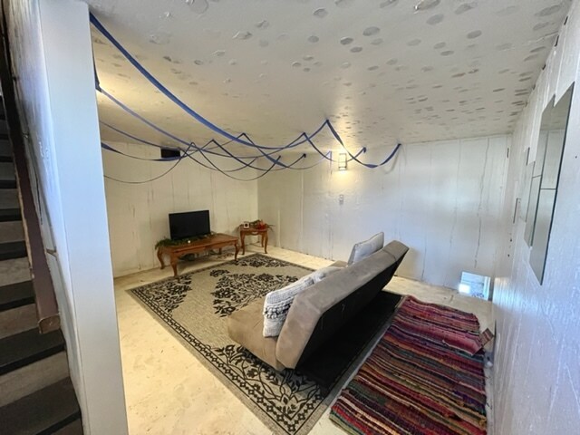 basement//tornado shelter - 2521 S Berry Rd