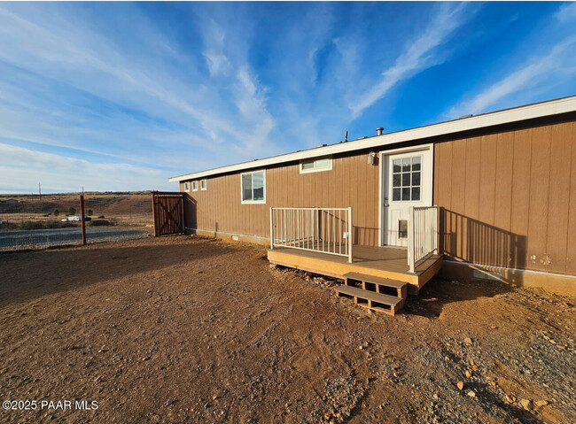 Building Photo - 70 S Debs Wy