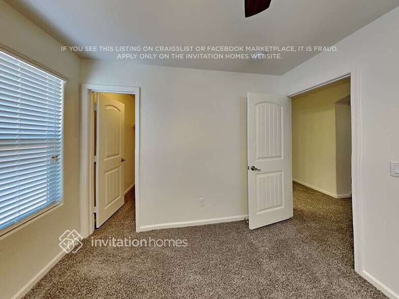 Building Photo - 1489 S Colt Dr