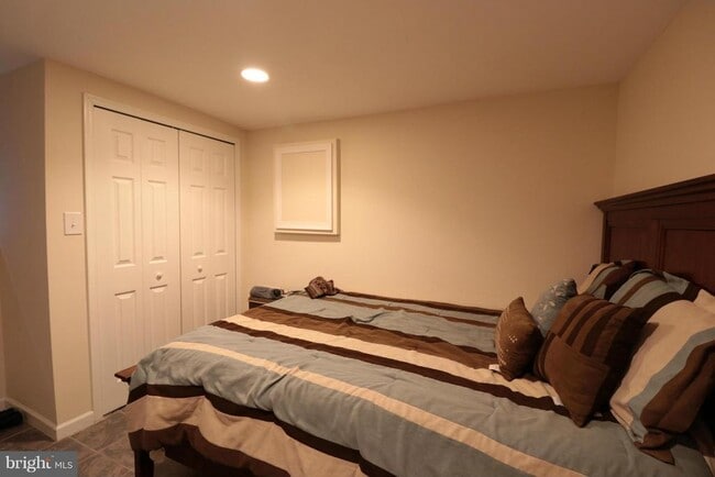 Building Photo - 1113 Chiswell Ln