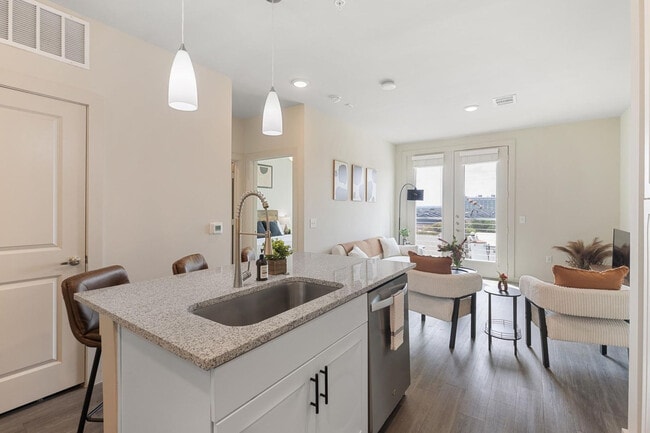 Building Photo - 5820 1/2 Cameron Rd