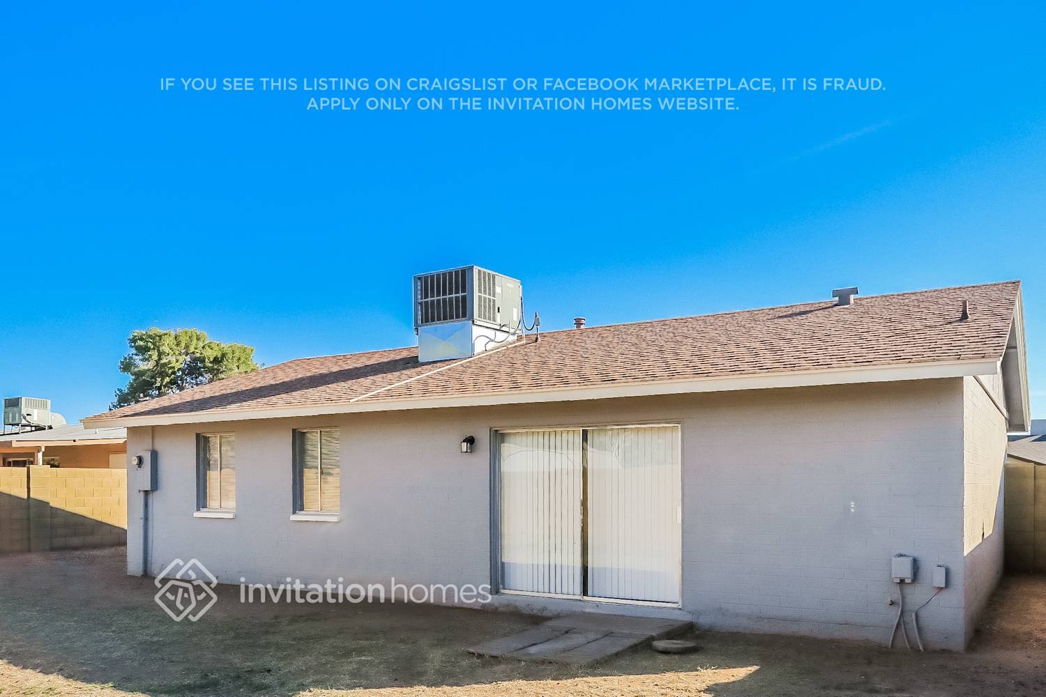 Building Photo - 2130 W Danbury Dr