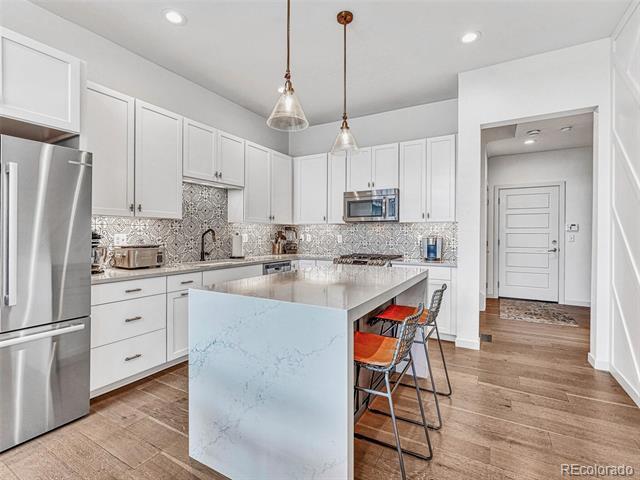 Building Photo - 10132 Belvedere Lp