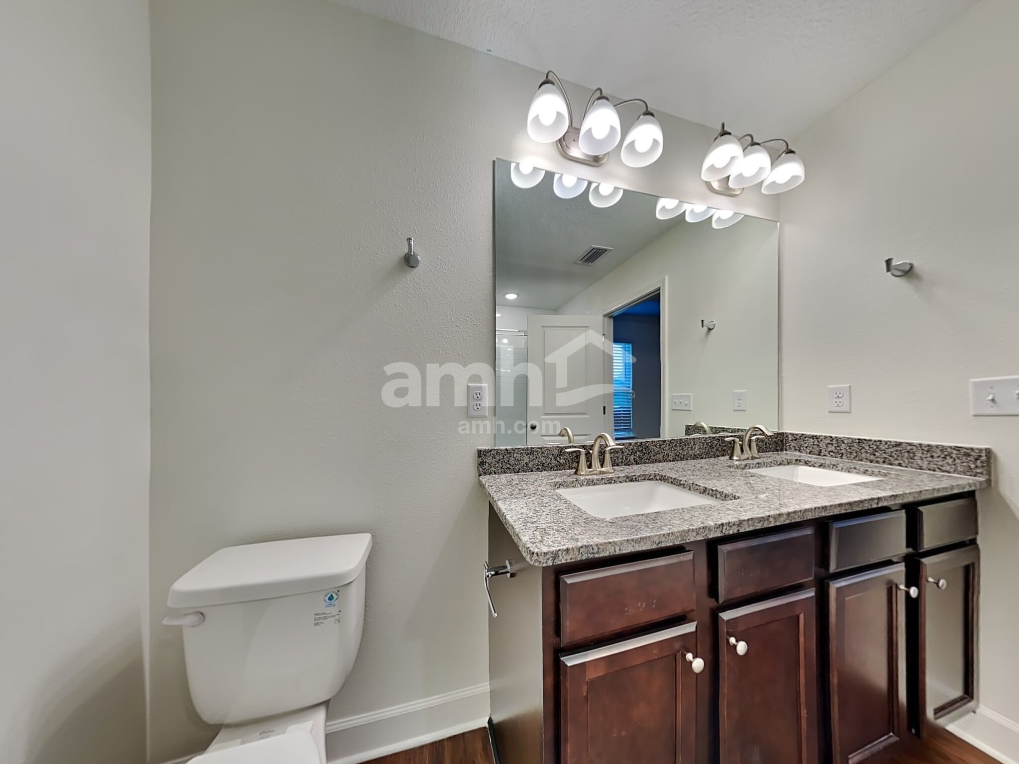 Building Photo - 1046 Tan Tara Trl