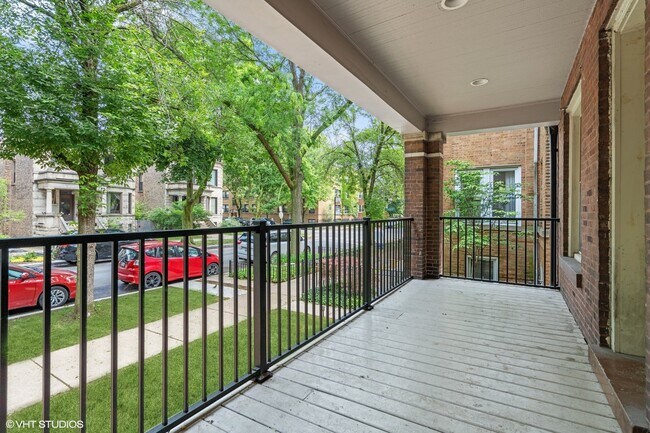 Building Photo - 1307 W Newport Ave