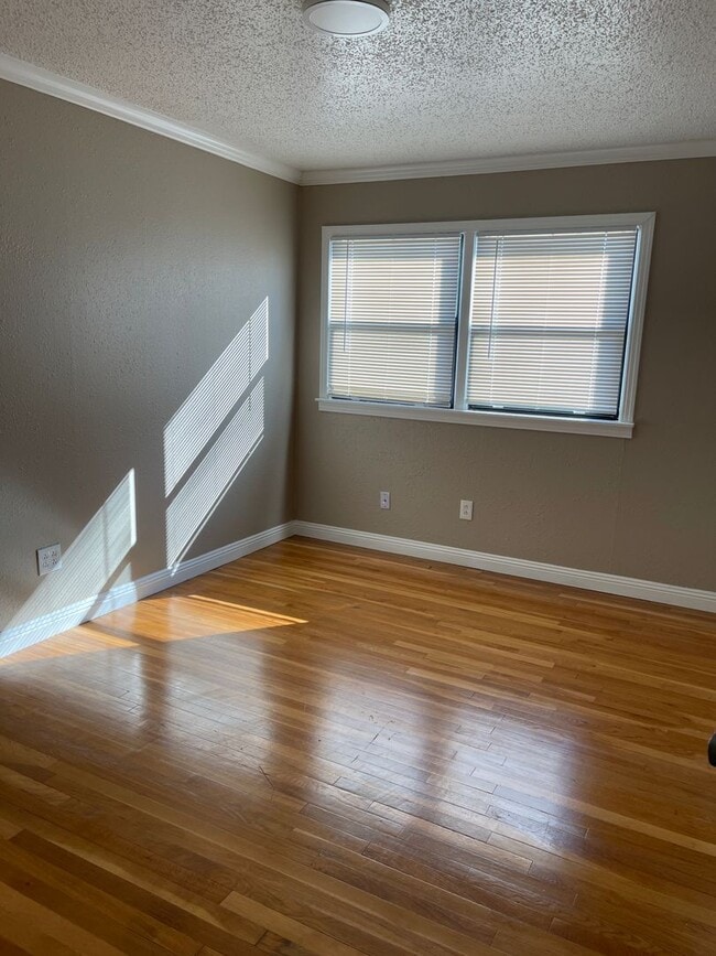 Building Photo - 4010 44th St