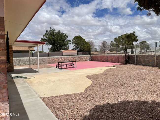 Building Photo - 10604 Fieldrock Ct