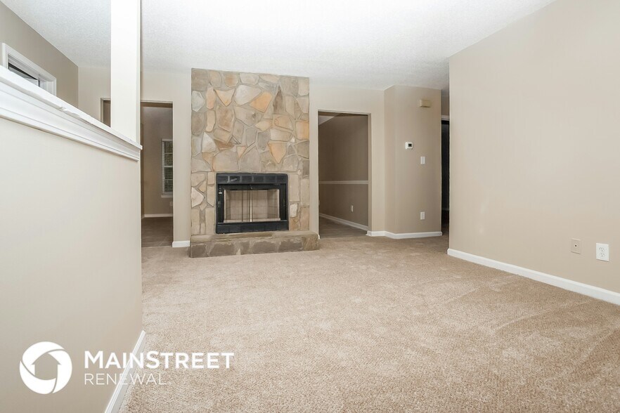 Building Photo - 3773 Kathryn Dr SW