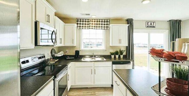 Building Photo - 4549 Sandstone Dr