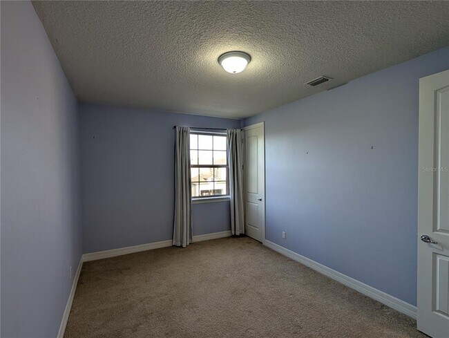Building Photo - 1381 Patterson Ter