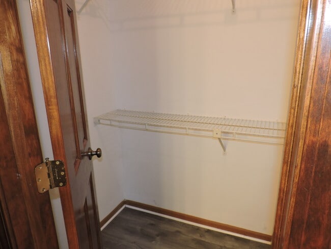 Building Photo - 1334 Gloucester Cir