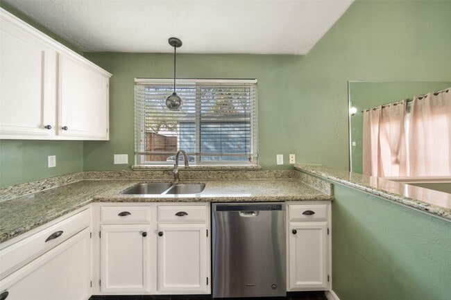 Building Photo - 16170 Golden Sands Dr