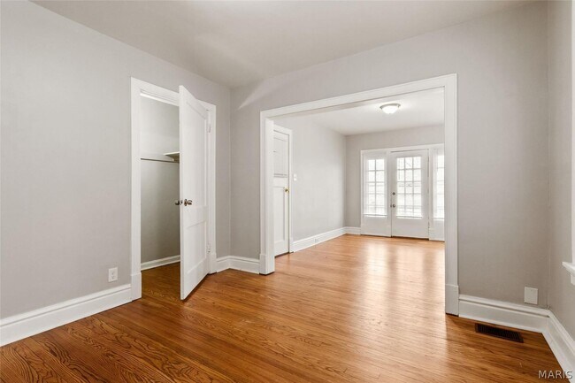 Building Photo - 3969 Potomac St