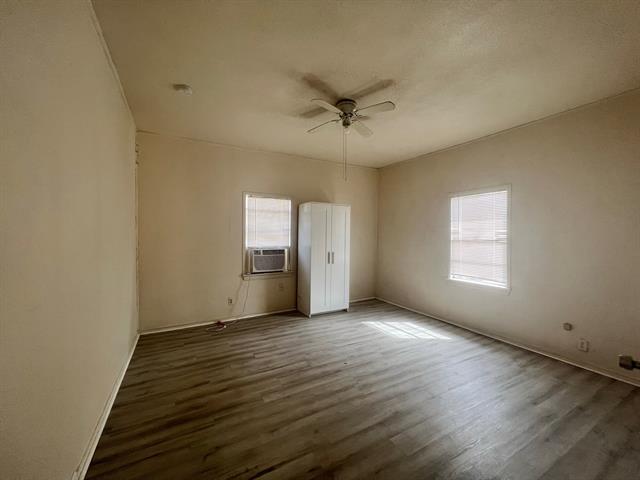Building Photo - 316 Bush Dr