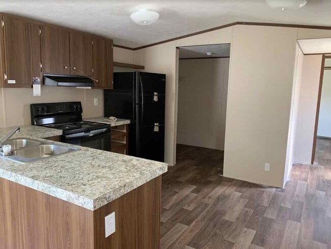 Building Photo - 1054 Meekins Rd