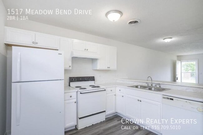 Building Photo - 1517 Meadow Bend Dr