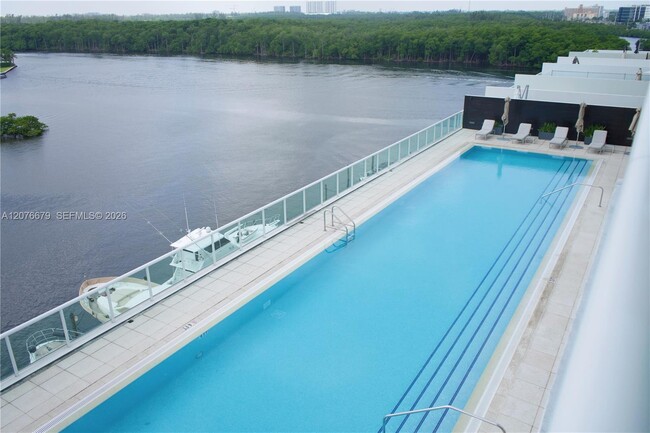 Building Photo - 400 Sunny Isles Blvd