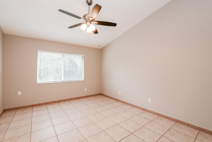 Building Photo - 3619 Game Trail Ct