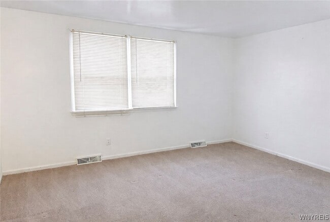 Building Photo - 263 Fruitwood Terrace