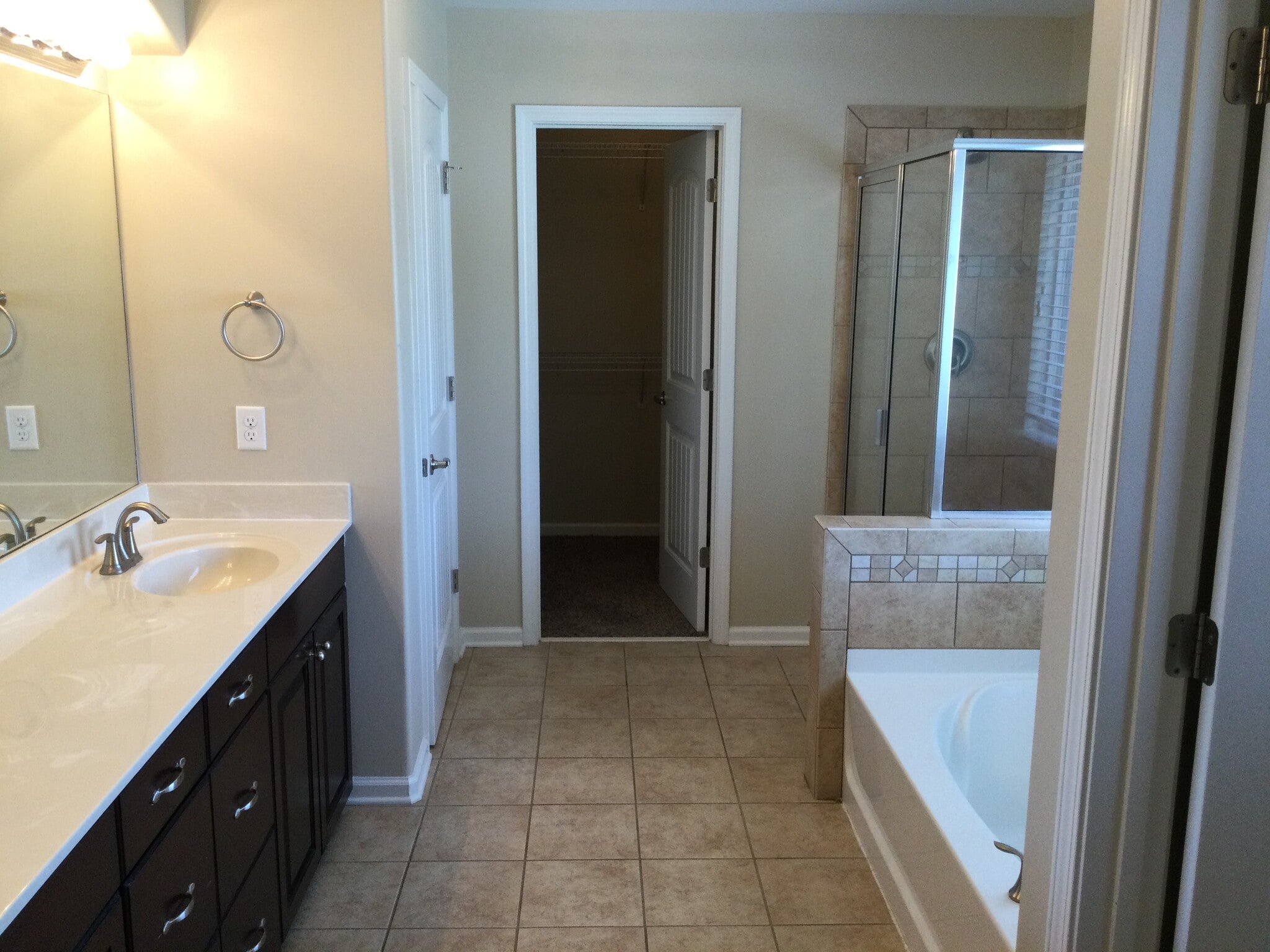 Building Photo - 173 Magnolia Dr