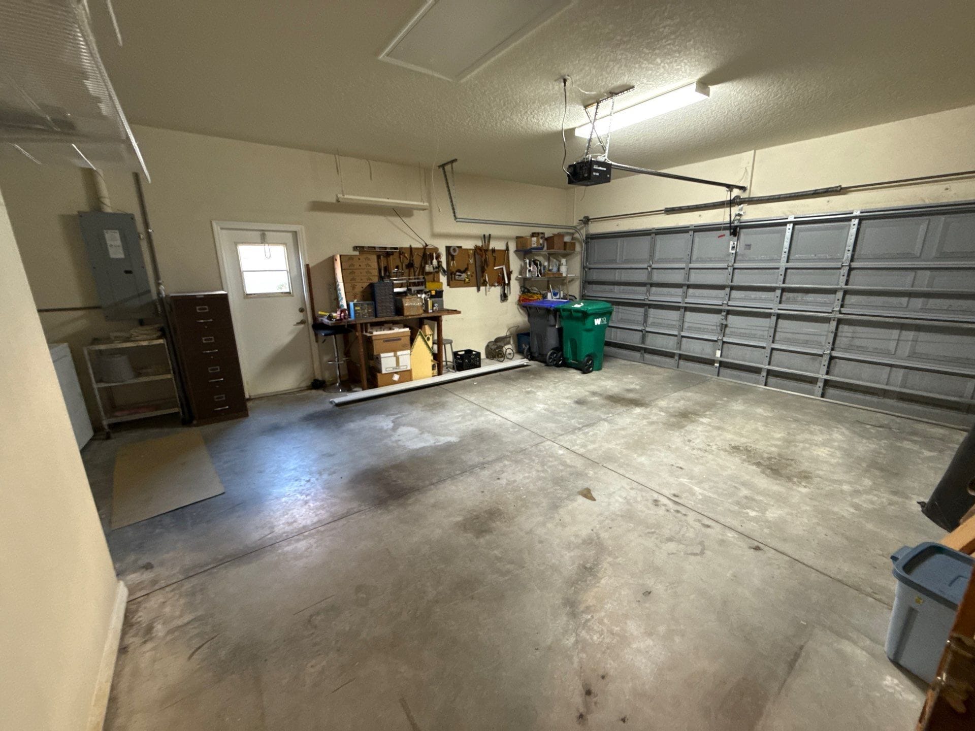 Building Photo - 30 W Doerr Path