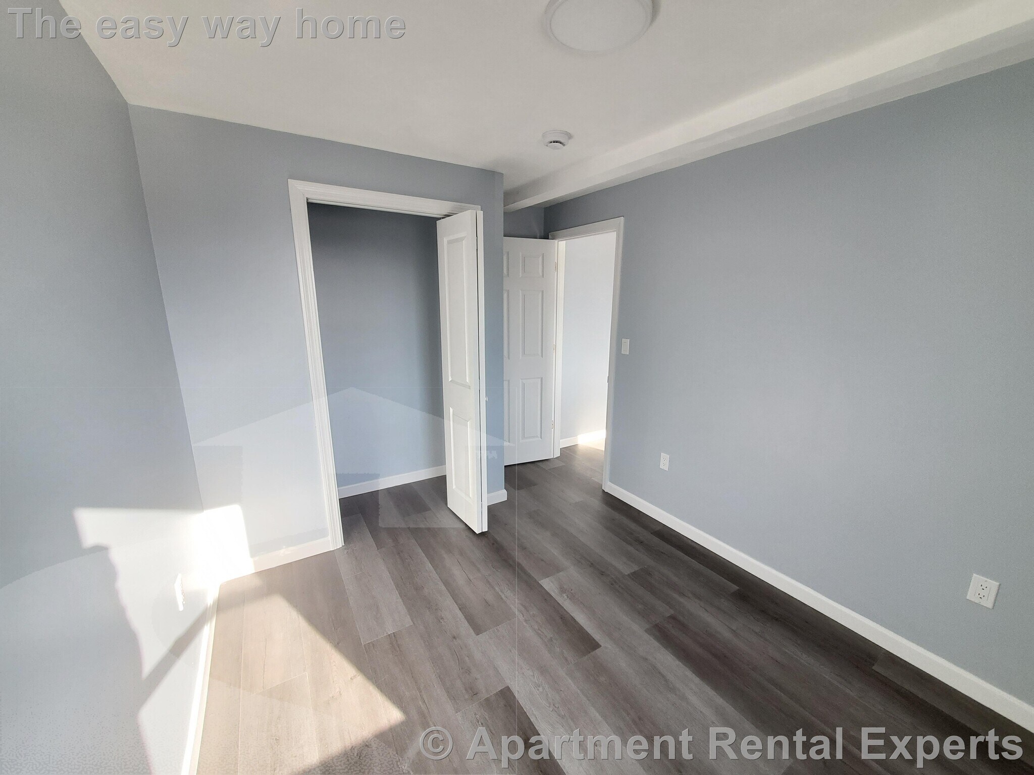 Building Photo - 289 Fellsway W