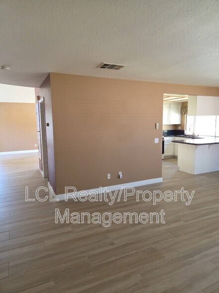 Building Photo - 22817 Windwood Ln