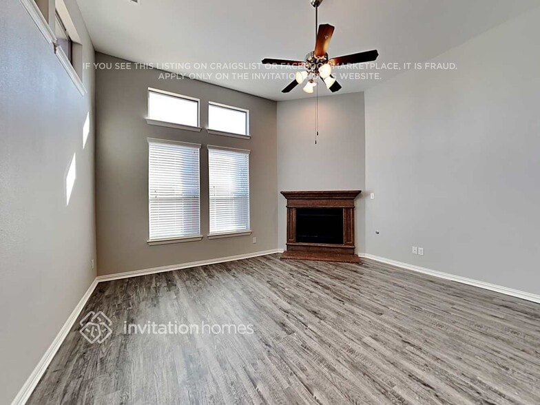 Building Photo - 1705 Imperial Springs Dr