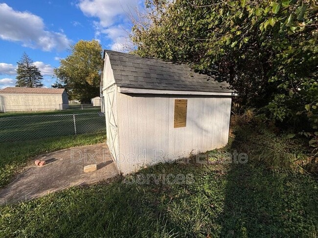 Building Photo - 1303 Barnitz St