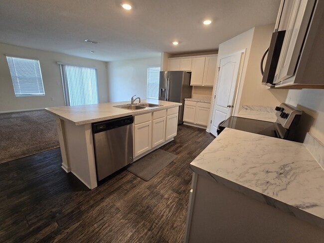 Building Photo - 118 Holston Cir