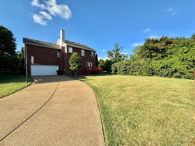 Building Photo - 3 Bedroom, 2.5 Bathroom w/ Bonus Room and 2 Car Garage in McKay's Mill