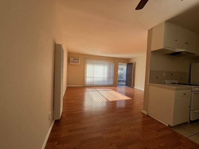 Building Photo - 4100 Arch Dr