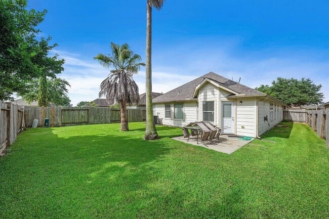 Building Photo - 3261 Gladewater Ln