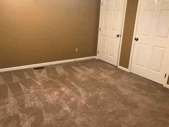 Building Photo - 312 McDowell Dr