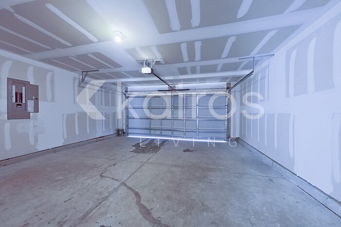 Building Photo - 314 Wendover Drive