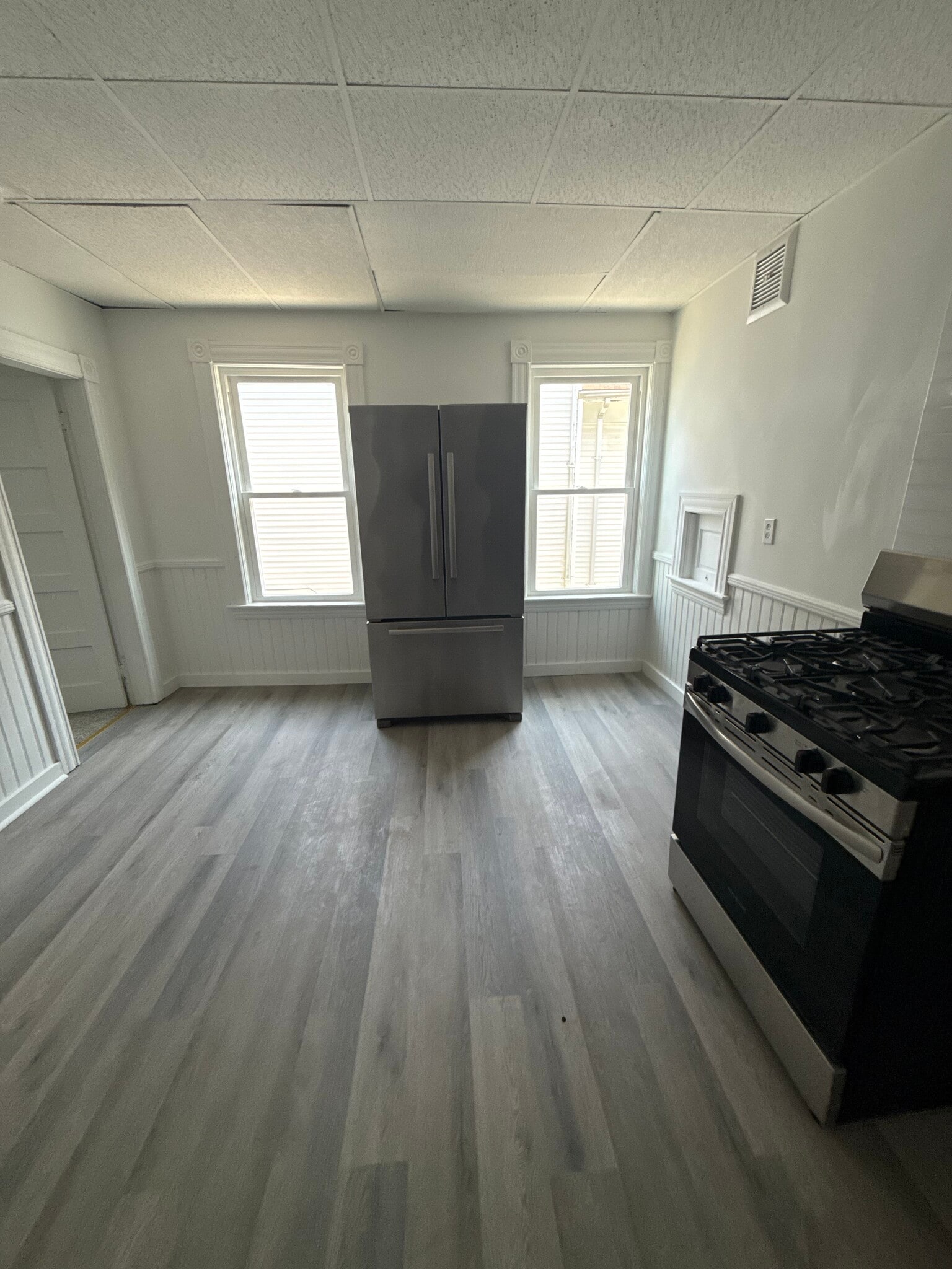 Building Photo - 25 Wyman St