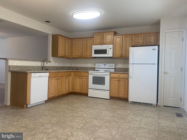 Building Photo - 217 Merrill Ct