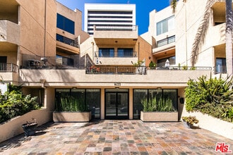 Building Photo - 1633 S Bentley Ave