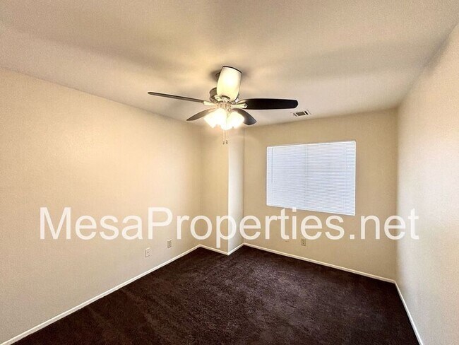 Building Photo - 15261 San Jose Dr