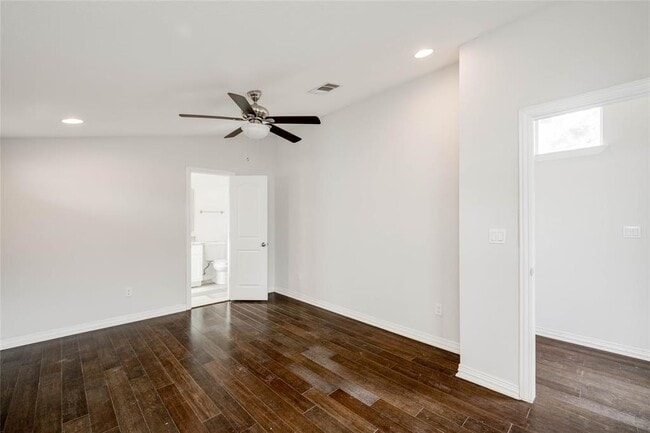 Building Photo - 811 Gunter St
